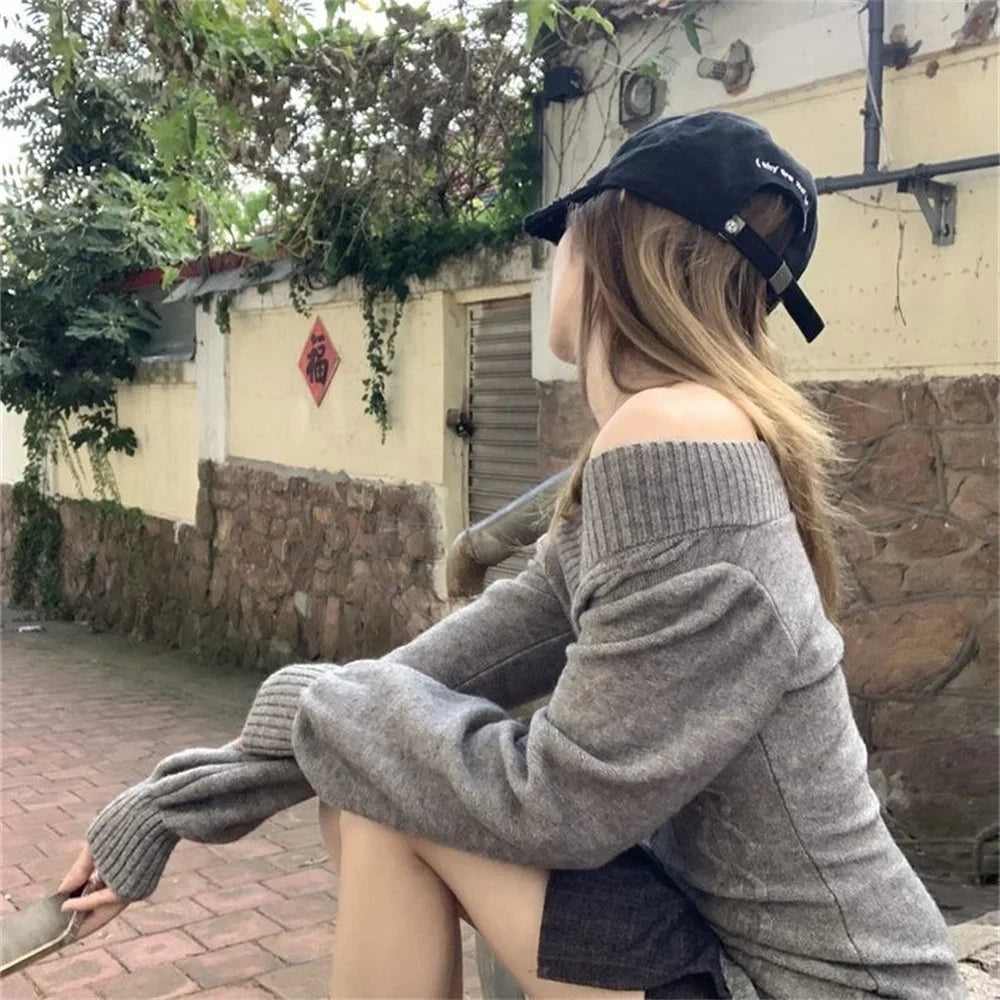 Fashion Vintage V-neck Knitted Tops Women 2025 Early Autumn New Sweaters Pullover Slim Long Sleeve Pullovers Sexy Gray Jumpers